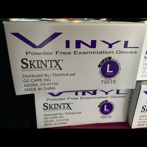 2 box gloves Vinyl  Large